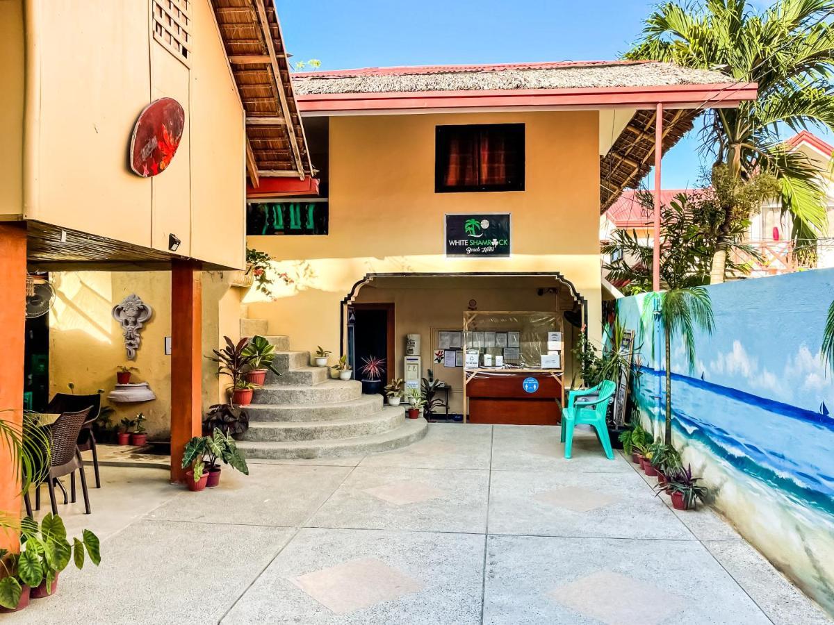 White Shamrock Beach Hotel Balabag  Ngoại thất bức ảnh
